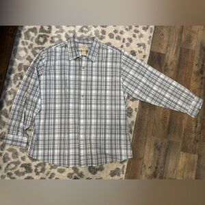 Gray Plaid Men's Casual Button Down Shirt